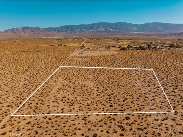Land for sale in Lucerne Valley, California