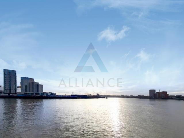Apartment for rent in New Providence Wharf, Greater London