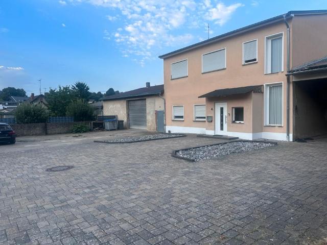 Haus kaufen in Höhr-Grenzhausen, Rheinland-Pfalz