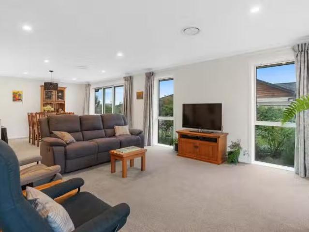 House for sale in Carterton, Wellington
