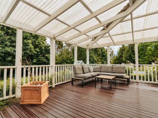 Property for sale in Otakou