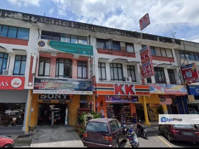 Shop for rent in Petaling, Alam Impian