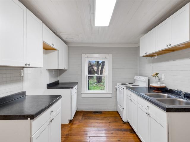 House for sale in Pelzer, South Carolina