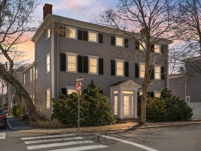 Townhouse for sale in Newburyport