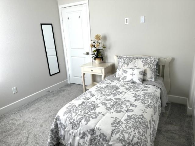 Room for rent in Simi Valley, California