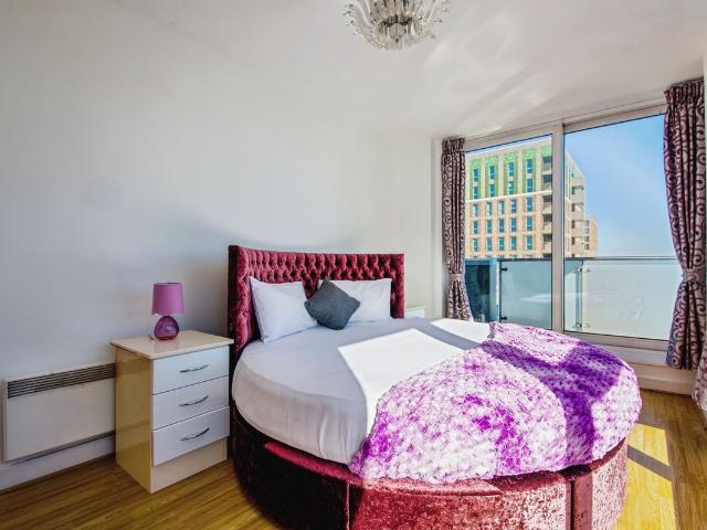 Apartment for rent in Reach, Greater London