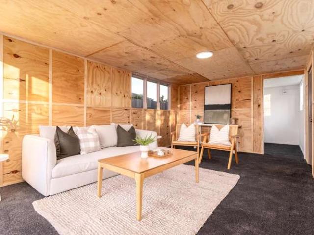 House for sale in Waikuku Beach, Canterbury