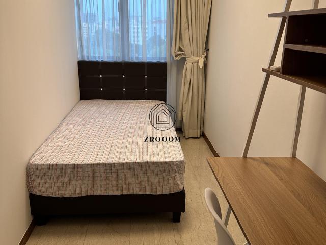 Apartment for rent in Macpherson
