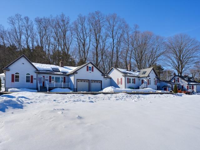 House for sale in Hudson, Massachusetts