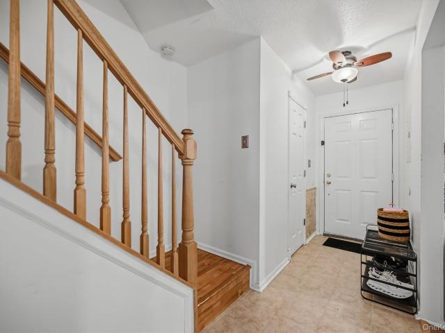 Condo for sale in Washingtonville, New York