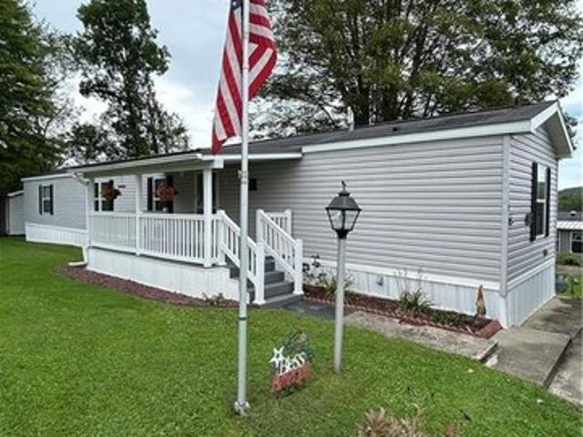 House for sale in Mercer, Pennsylvania