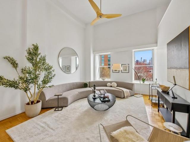 Condo for sale in Hudson, New Jersey