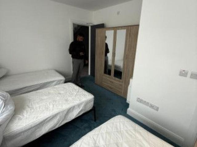 Room to rent in Gaillimh, Connacht