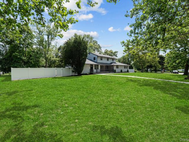 House for sale in Huntington, New York
