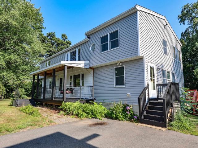 House for sale in New Hampshire