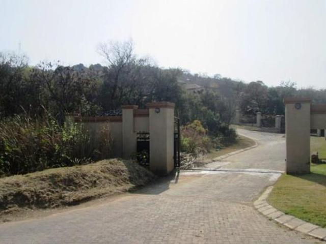 Land for sale in Hartbeespoort Dam Nature Reserve, North West