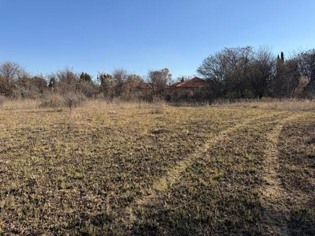 Land for sale in Dr Kenneth Kaunda, North West