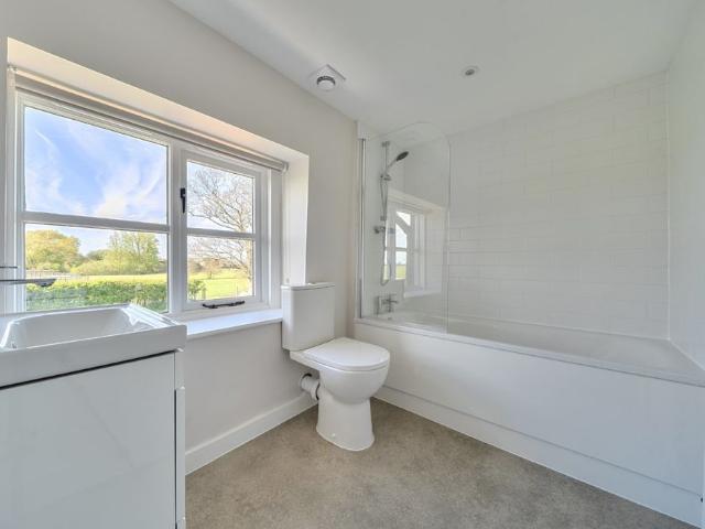 Apartment for rent in Folkestone, Isle Of Man