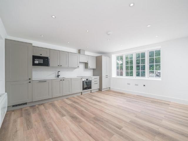 House for rent in Hampton Wick, Greater London