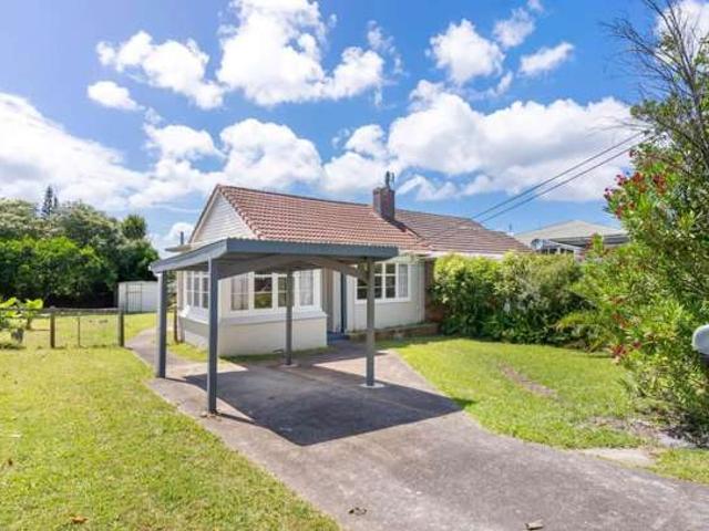House for rent in Narrow Neck