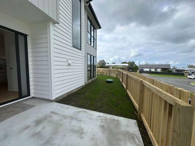 House for sale in Paremoremo