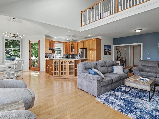 Condo for sale in Manistee, Manistee County