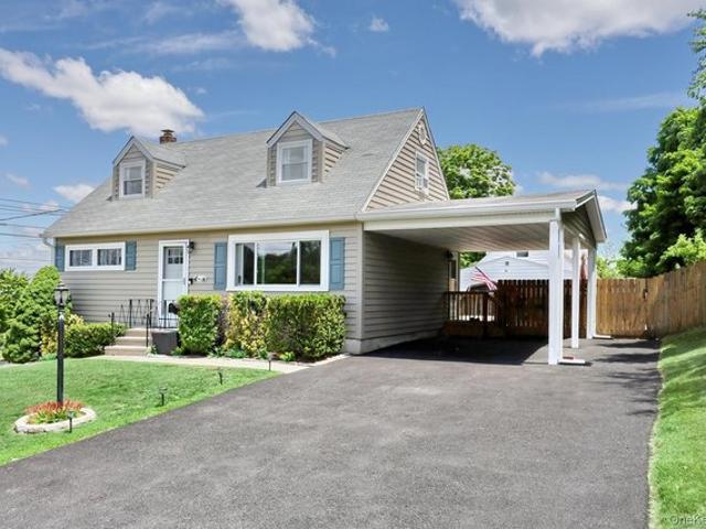 House for sale in Rockland, New York