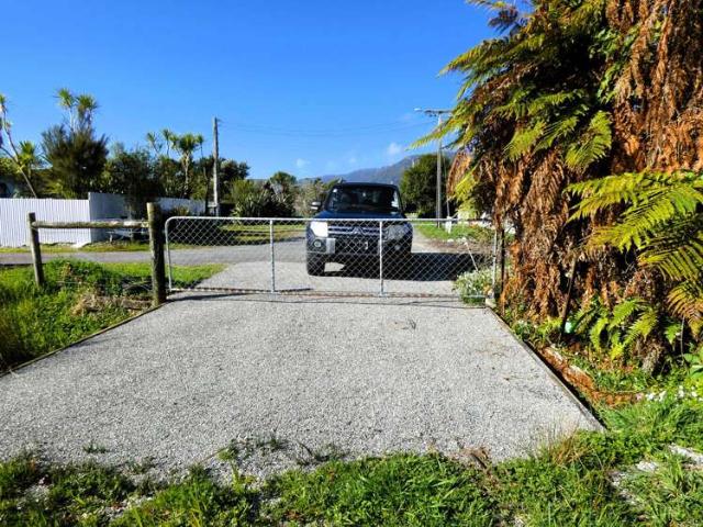 Land for sale in Waimangaroa, West Coast