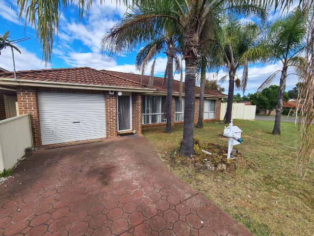 House for rent in Green Valley, Sydney