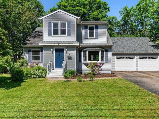 House for sale in Essex Junction, Vermont