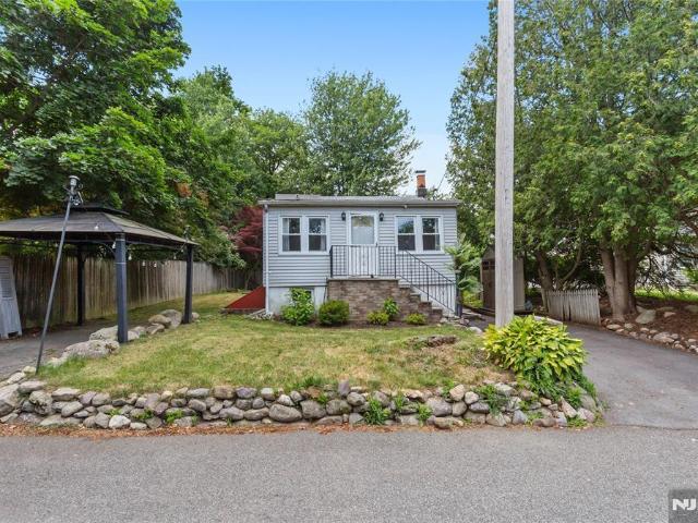 House for sale in Passaic, New Jersey