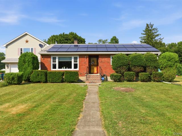 House for sale in Glenham, Town of Fishkill