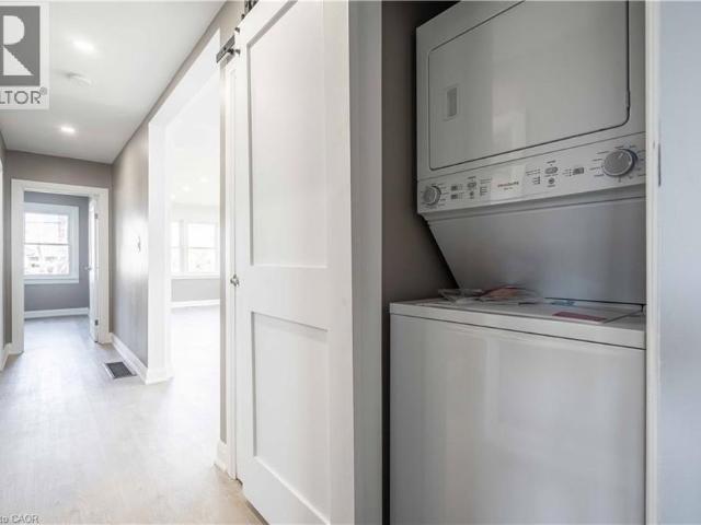 House for rent in Stoney Creek, Hamilton
