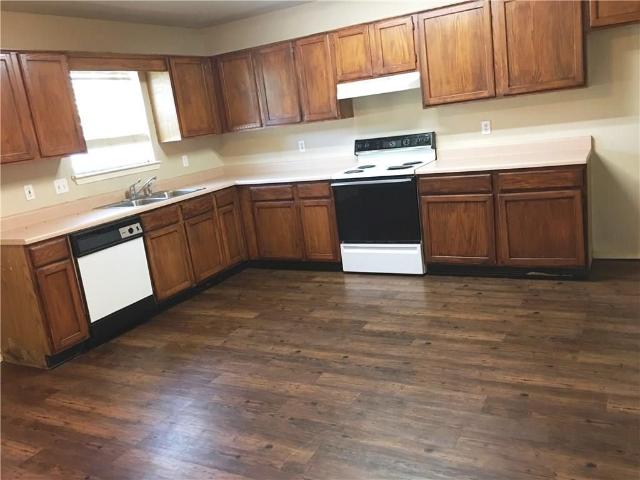 Duplex for rent in Ark