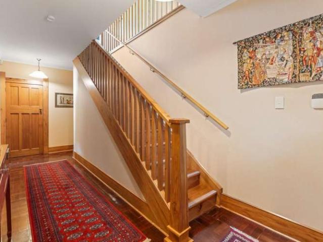 House for sale in Otakou