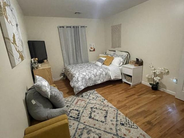 Room for rent in Newark, New Jersey