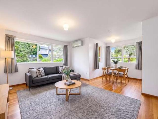 Apartment for sale in New Windsor, Oroua County