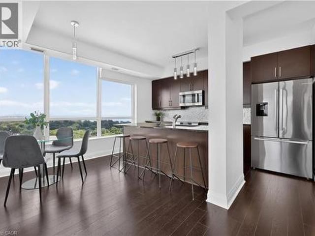 Condo for sale in Mississauga, Ontario