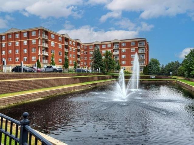 Condo for sale in Itasca, Illinois