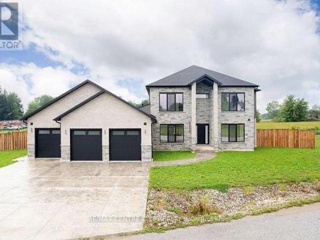 House for sale in Strathroy, Strathroy-Caradoc