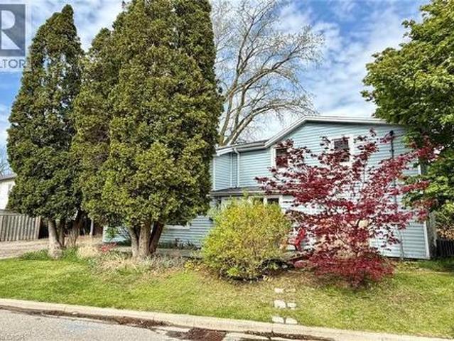 House for sale in County Of Brant, Ontario