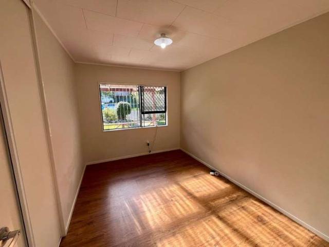 House for rent in Oratia, Oroua County