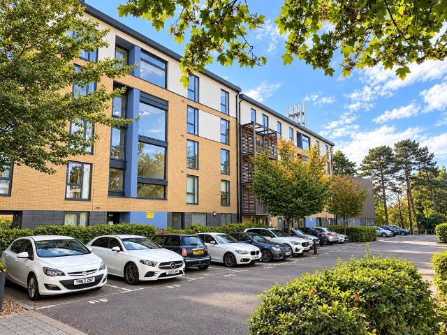 Apartment for rent in London Borough of Barnet, Greater London