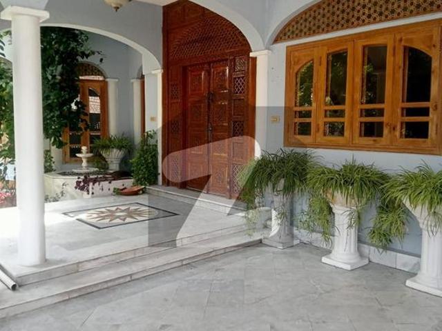 House for sale in F-7, Islamabad