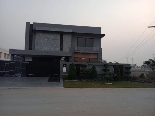 House for sale in DHA Phase 7, ڈھیرا