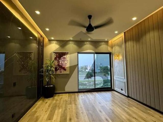House for sale in Faisalabad, Islamabad Capital Territory