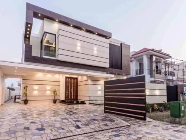 House for sale in DHA Phase 8, چاچو والی