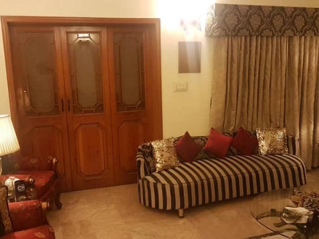 House for sale in Model Town