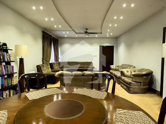 House for sale in لاہور, لاہور ڈویژن