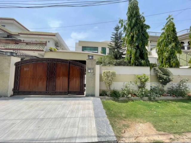 House for sale in Wapda Town, لاہور ڈویژن
